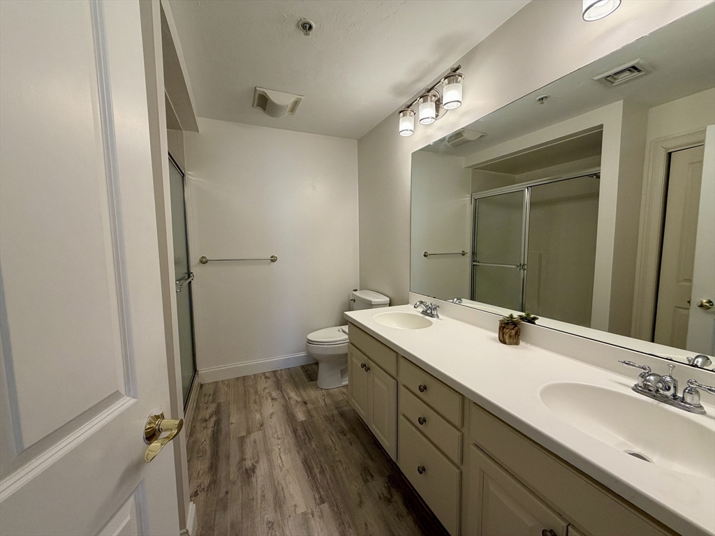 29 Maple Street, Unit H Canton, MA 02021 - Photo 16 of 20