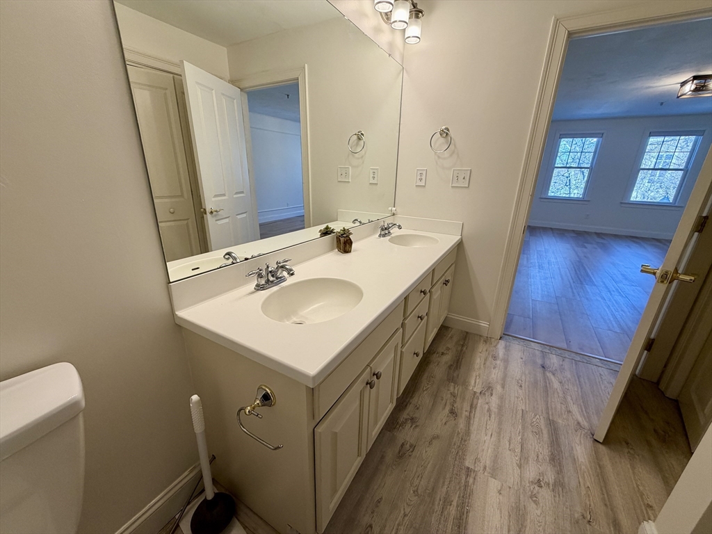 29 Maple Street, Unit H Canton, MA 02021 - Photo 18 of 20