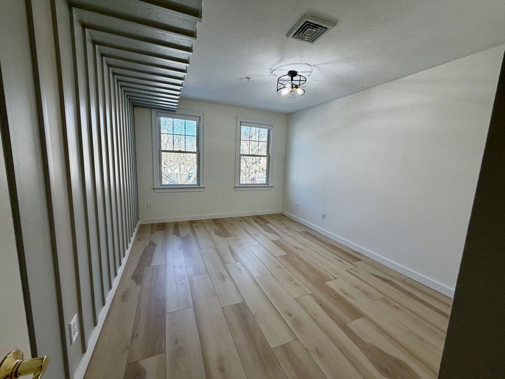 29 Maple Street, Unit H Canton, MA 02021 - Photo 10 of 20