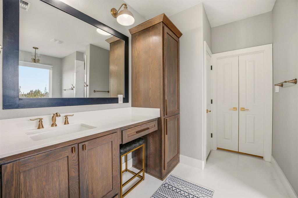 148 South Rnch Drive Graham, TX 76450 - Photo 16 of 38