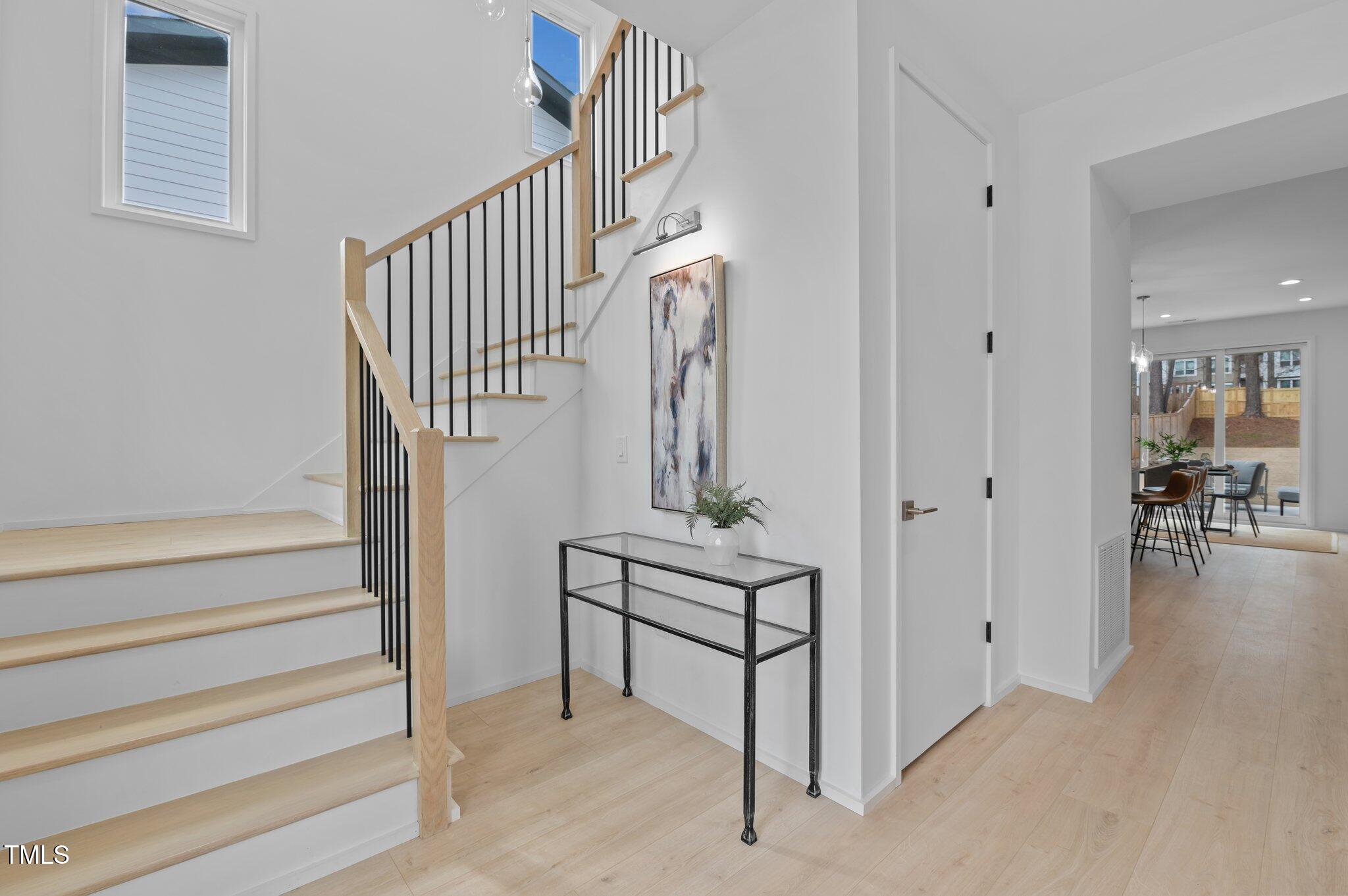 505 Colleton Road Raleigh, NC 27610 - Photo 7 of 59 23-web-or-mls-DSC_2875