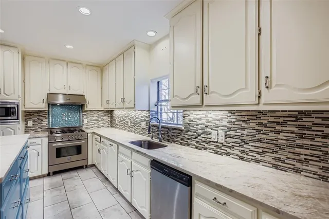 $649,990 | 2680 Carnation Drive, Richardson, TX 75082