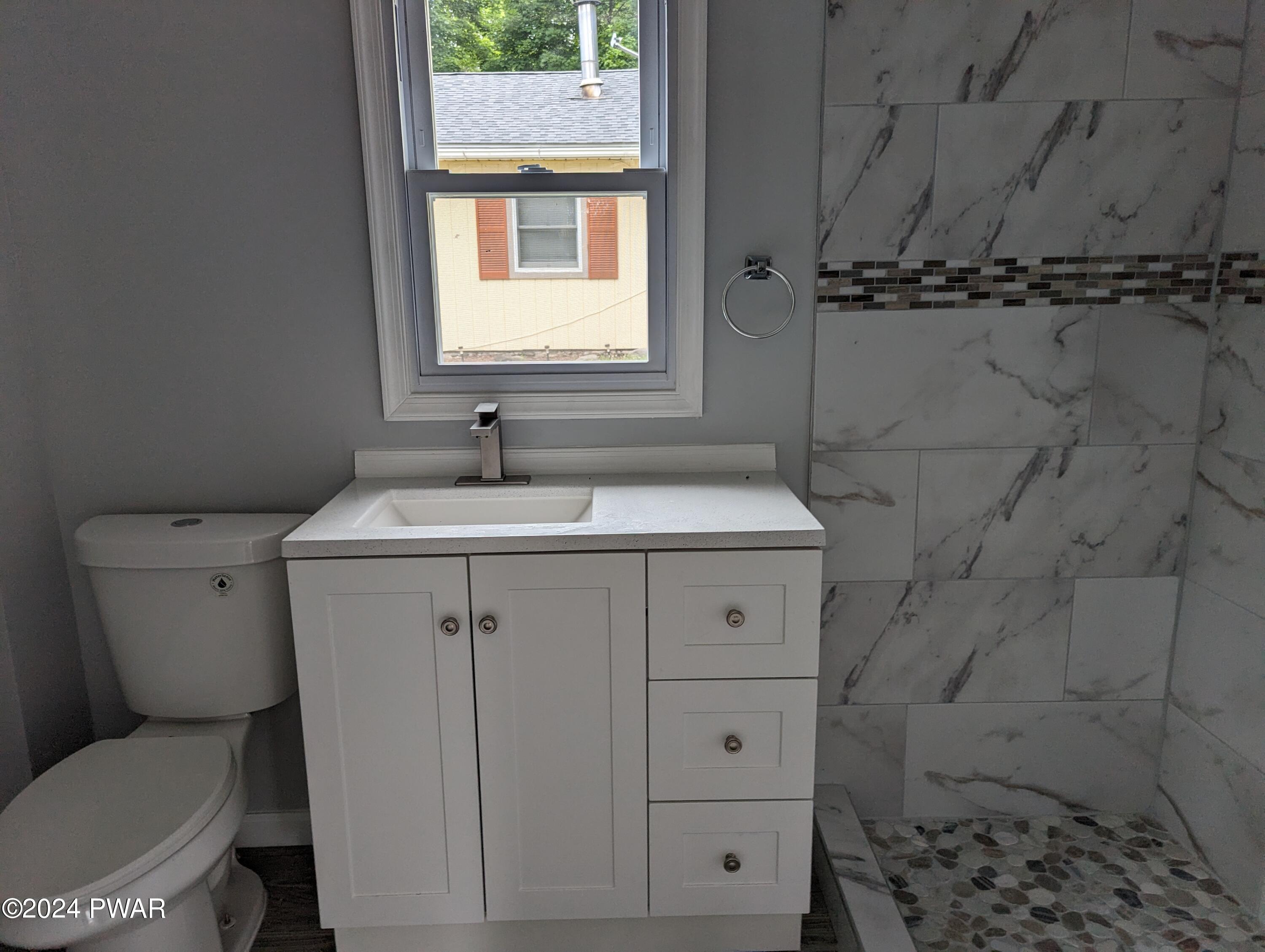 112 River Road, Unit B Matamoras, PA 18336 - Photo 5 of 10