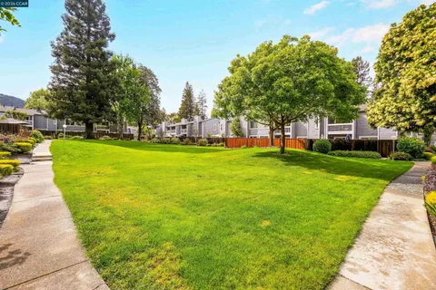 $810,000 | 266 Ashley Circle, Unit 37, Danville, CA 94526