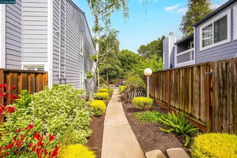 $810,000 | 266 Ashley Circle, Unit 37, Danville, CA 94526