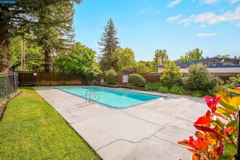 $810,000 | 266 Ashley Circle, Unit 37, Danville, CA 94526