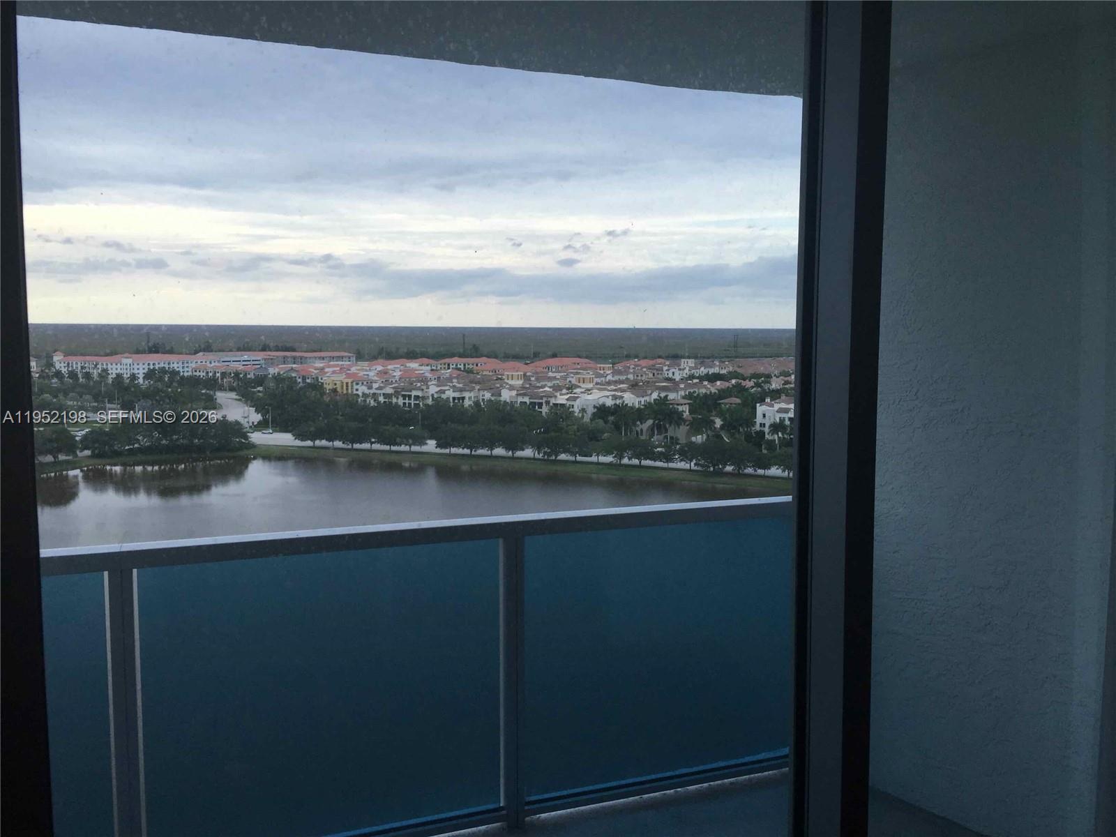 2641 North Flamingo Road, Unit 1705N Sunrise, FL 33323 - Photo 28 of 39