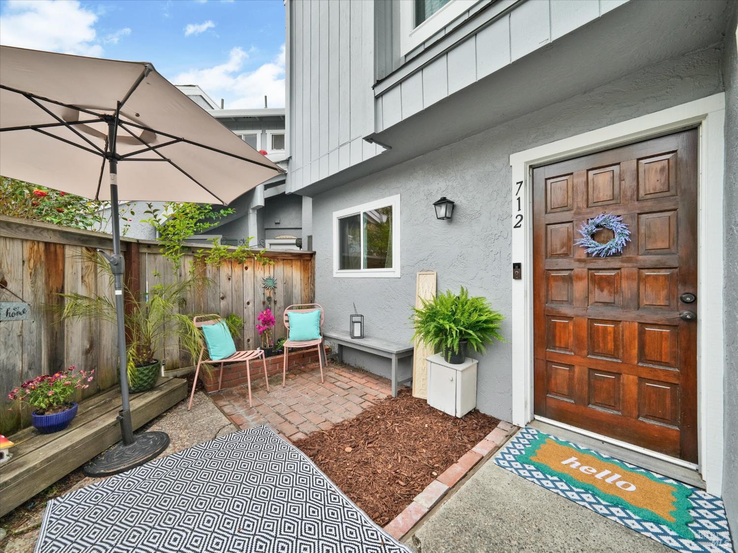 712 Racquet Club Circle Rohnert Park, CA 94928 - Photo 1 of 32