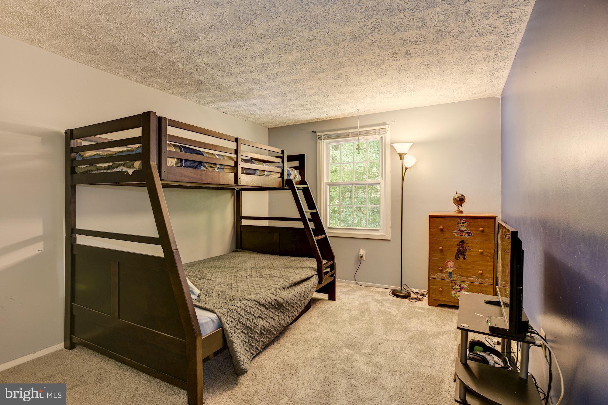 4823 Hawksbury Road Baltimore, MD 21208 - Photo 18 of 31 Bedroom