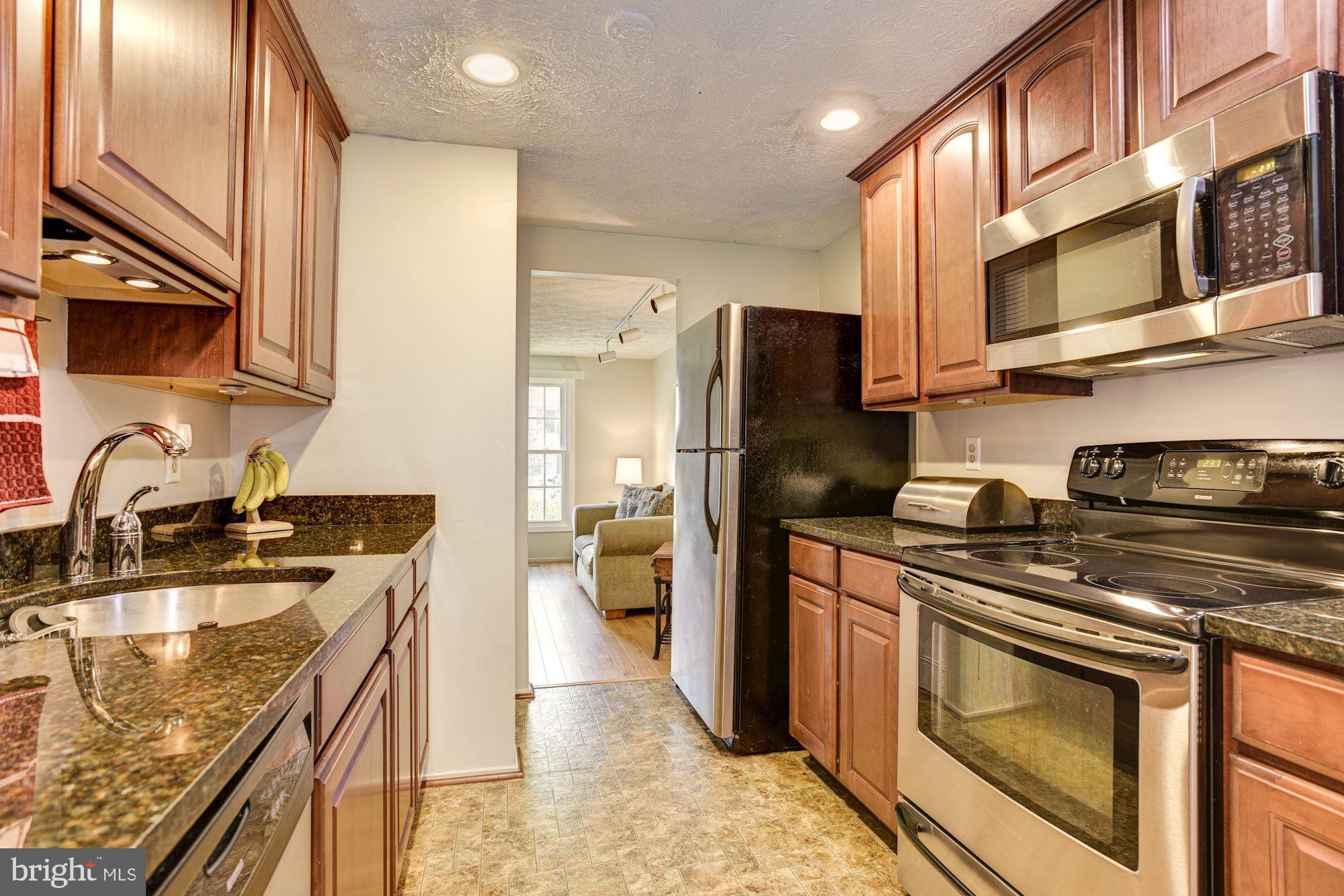 4823 Hawksbury Road Baltimore, MD 21208 - Photo 7 of 31 Kitchen