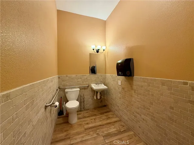 a large living room with furniture