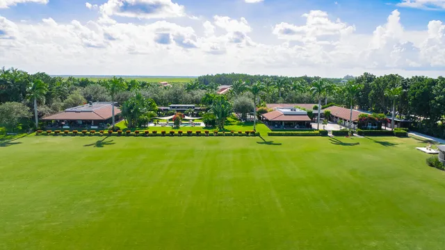 $3,300 | 5420 Las Palmas Avenue, Unit STALLS), Wellington, FL 33449