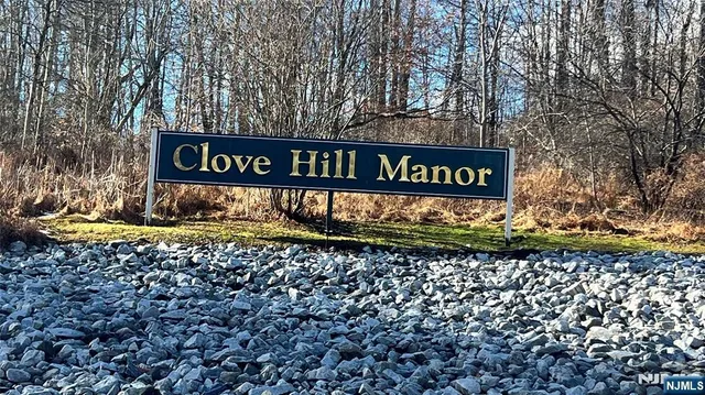 $476,200 | 11 Fairchild Lane, Unit 11, Wantage, NJ 07461