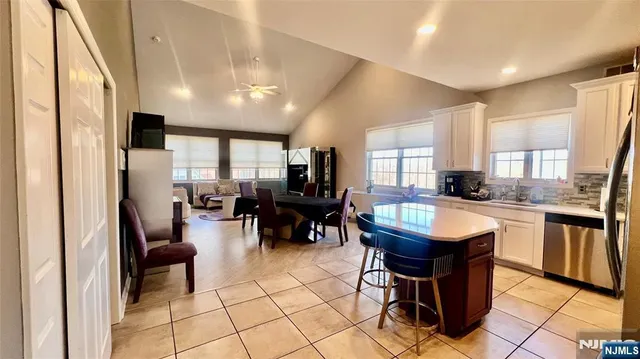 $476,200 | 11 Fairchild Lane, Unit 11, Wantage, NJ 07461