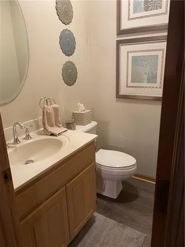 $430,000 | 3105 Northeast 70th Street, Gladstone, MO 64119