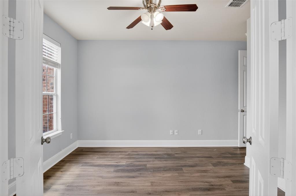 10115 Stone Harbor Way Irving, TX 75063 - Photo 32 of 40