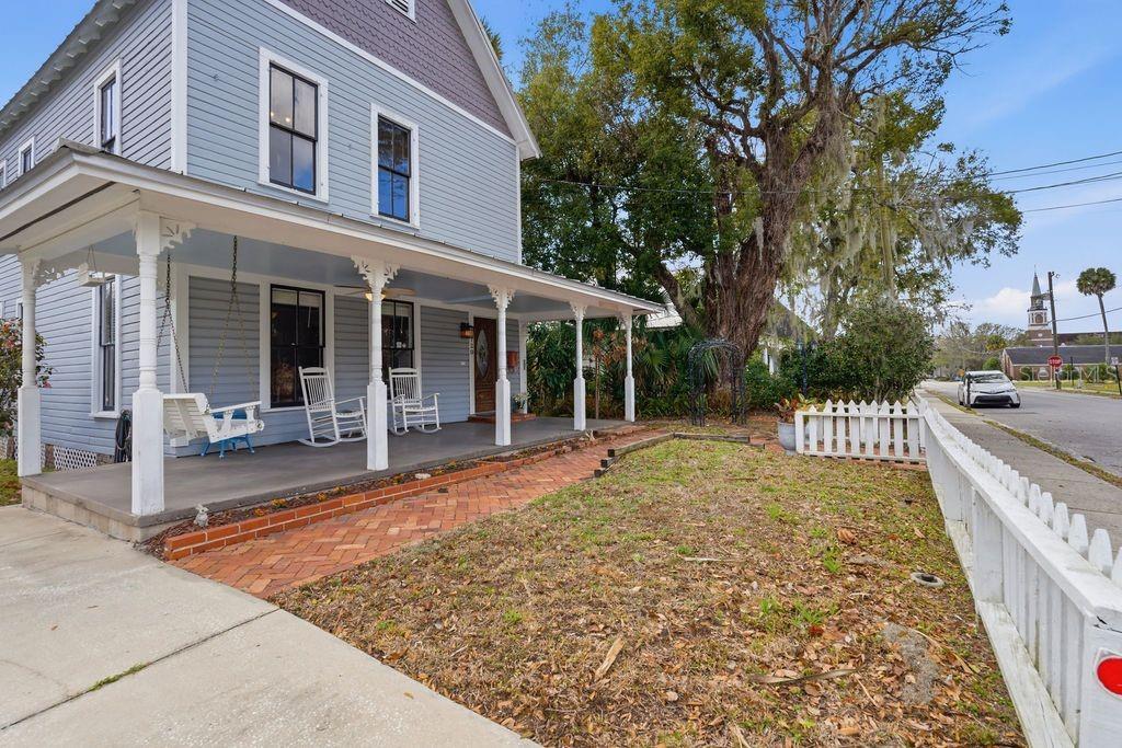 720 Southeast 3rd Street Ocala, FL 34471 - Photo 4 of 82