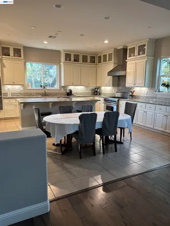 $2,675,000 | 21 Withers Court, Lafayette, CA 94549