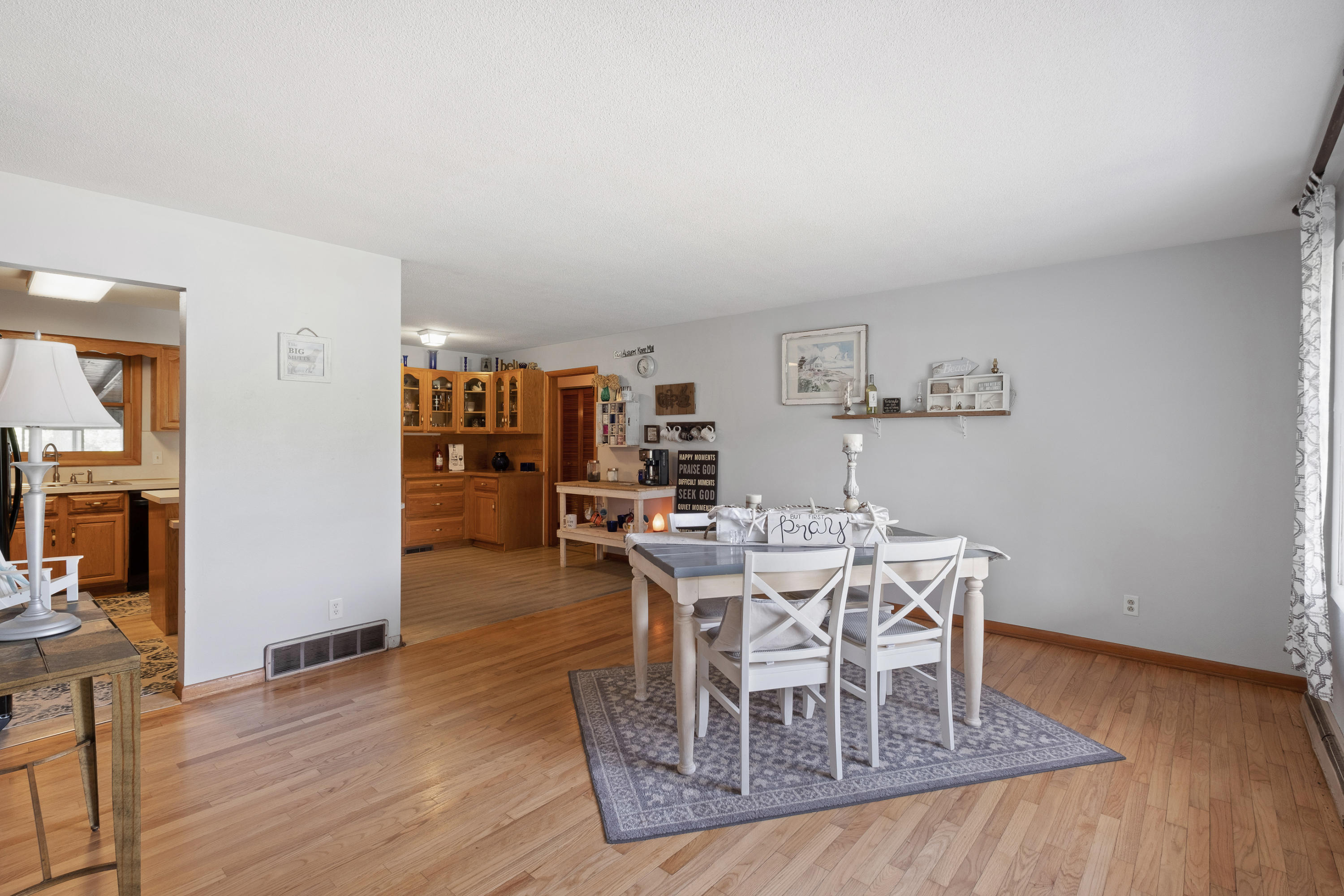 623 South Dangl Road Muskegon, MI 49442 - Photo 6 of 27 Photo-19