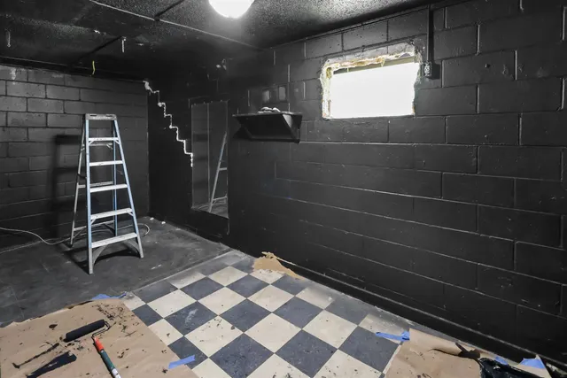 $75,000 | 977 Lincoln Drive, Chattahoochee, FL 32324