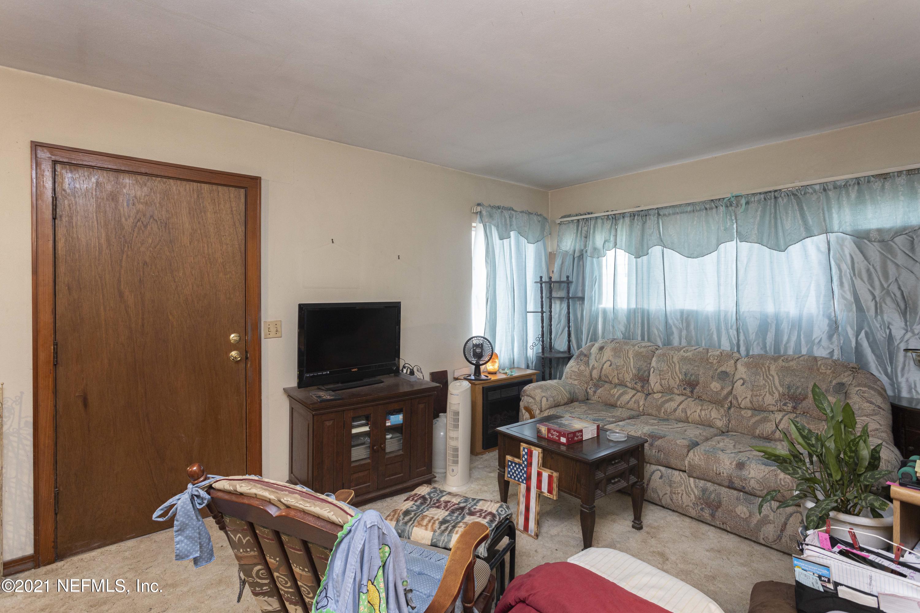 3625 Weaver Road Palatka, FL 32177 - Photo 6 of 26 6