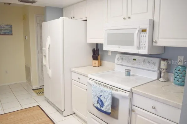 $4,000 | 18608 Alphonse Circle, Port Charlotte, FL 33948