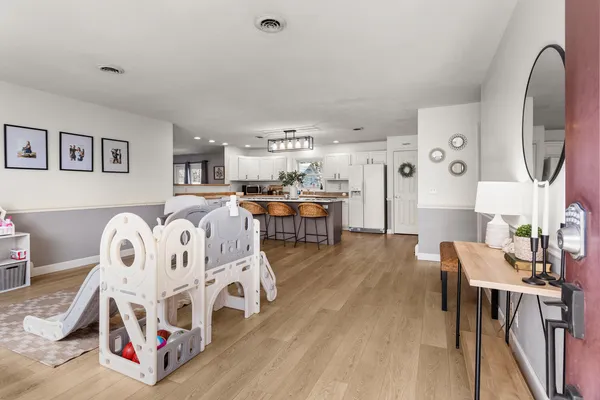 $264,900 | 408 East Victory Street, Sidney, IL 61877