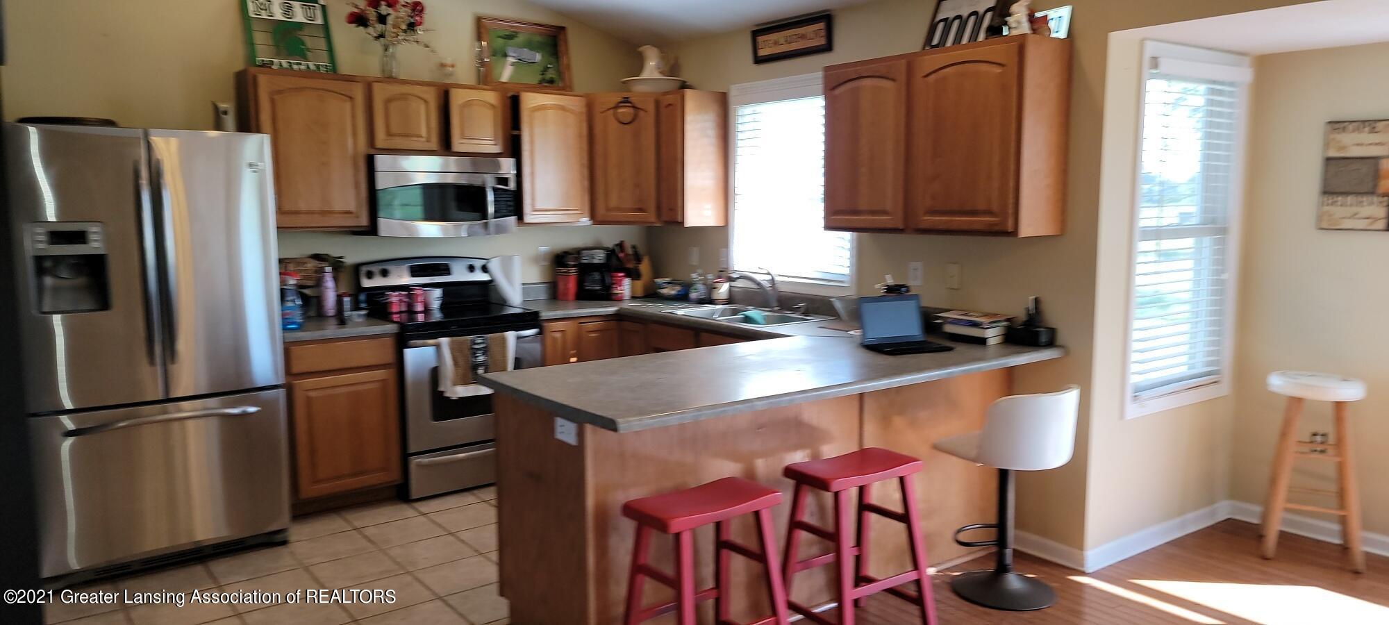 10235 West Howe Road Eagle, MI 48822 - Photo 12 of 30 20210924_153448_resized