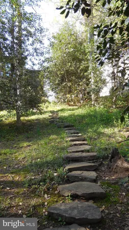 $1,349,000 | 9431 Talisman Drive, Vienna, VA 22182