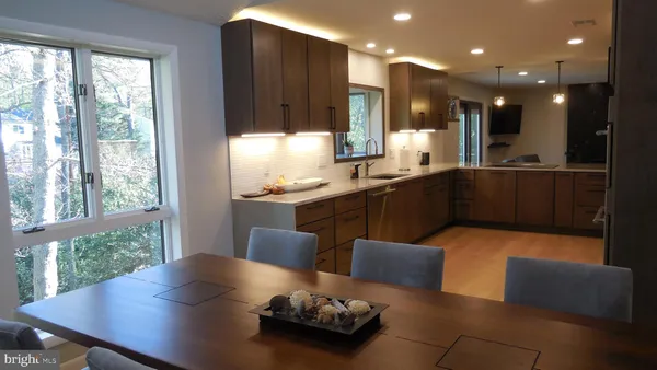 $1,349,000 | 9431 Talisman Drive, Vienna, VA 22182