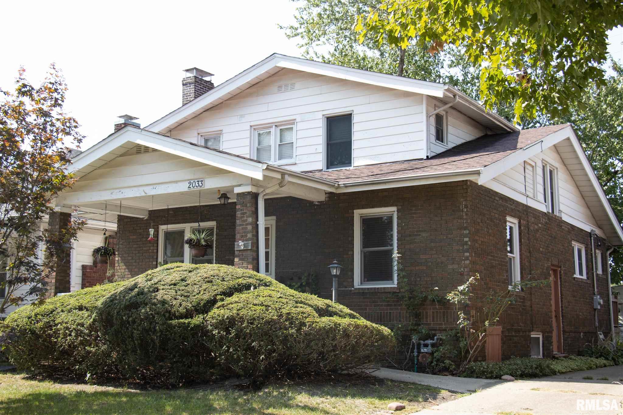 2033 South 4th Street Springfield, IL 62703 - Photo 1 of 35