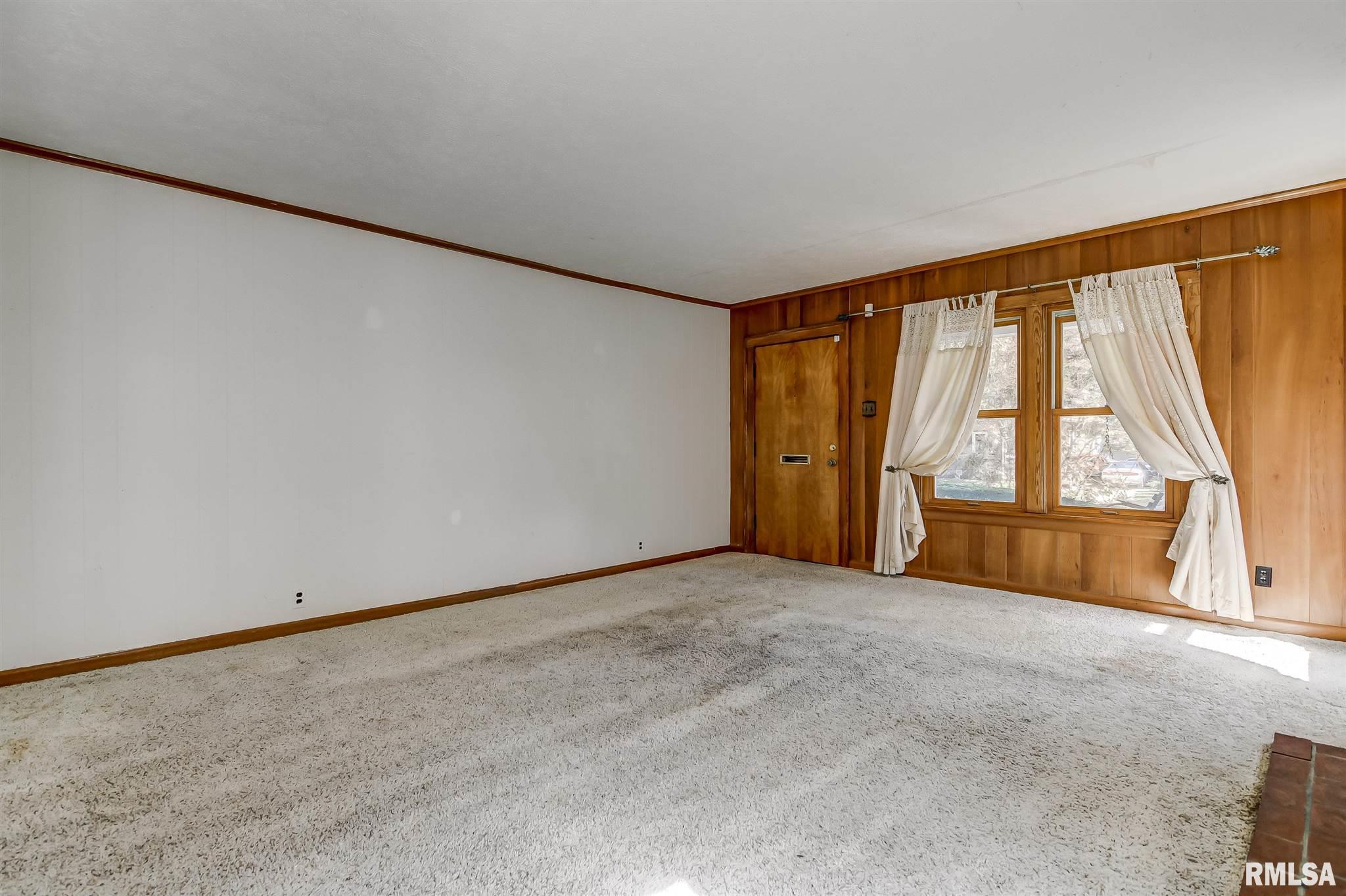 2033 South 4th Street Springfield, IL 62703 - Photo 18 of 35