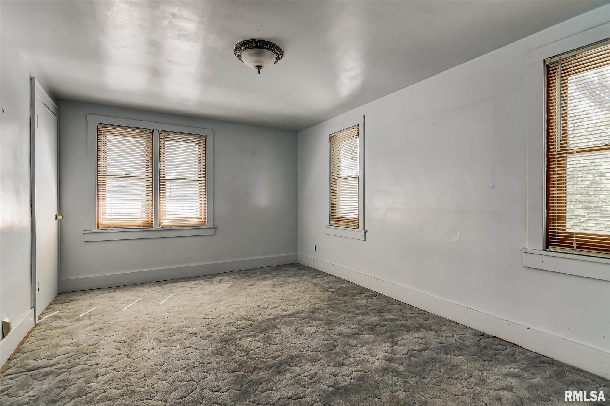 2033 South 4th Street Springfield, IL 62703 - Photo 24 of 35