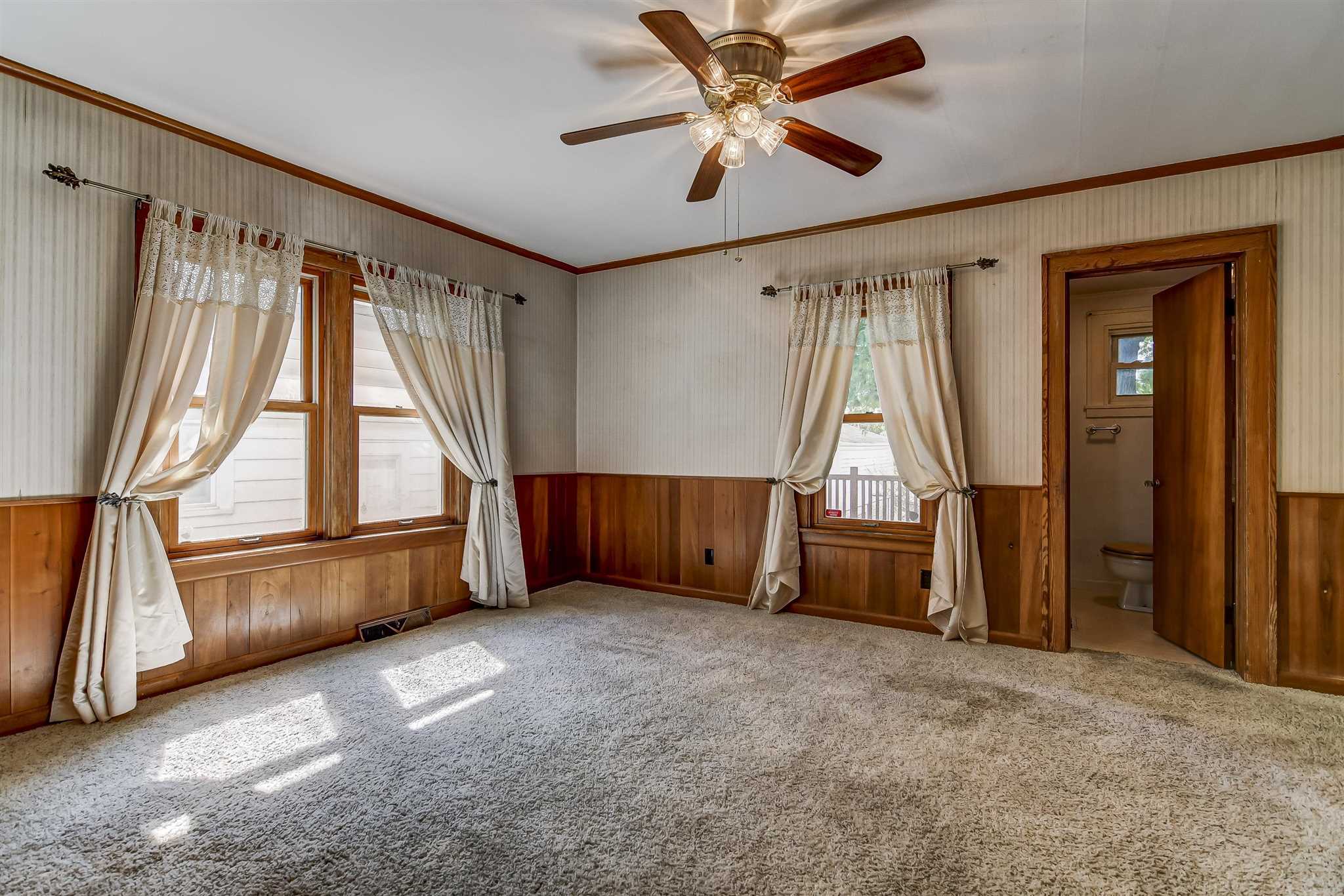 2033 South 4th Street Springfield, IL 62703 - Photo 6 of 35