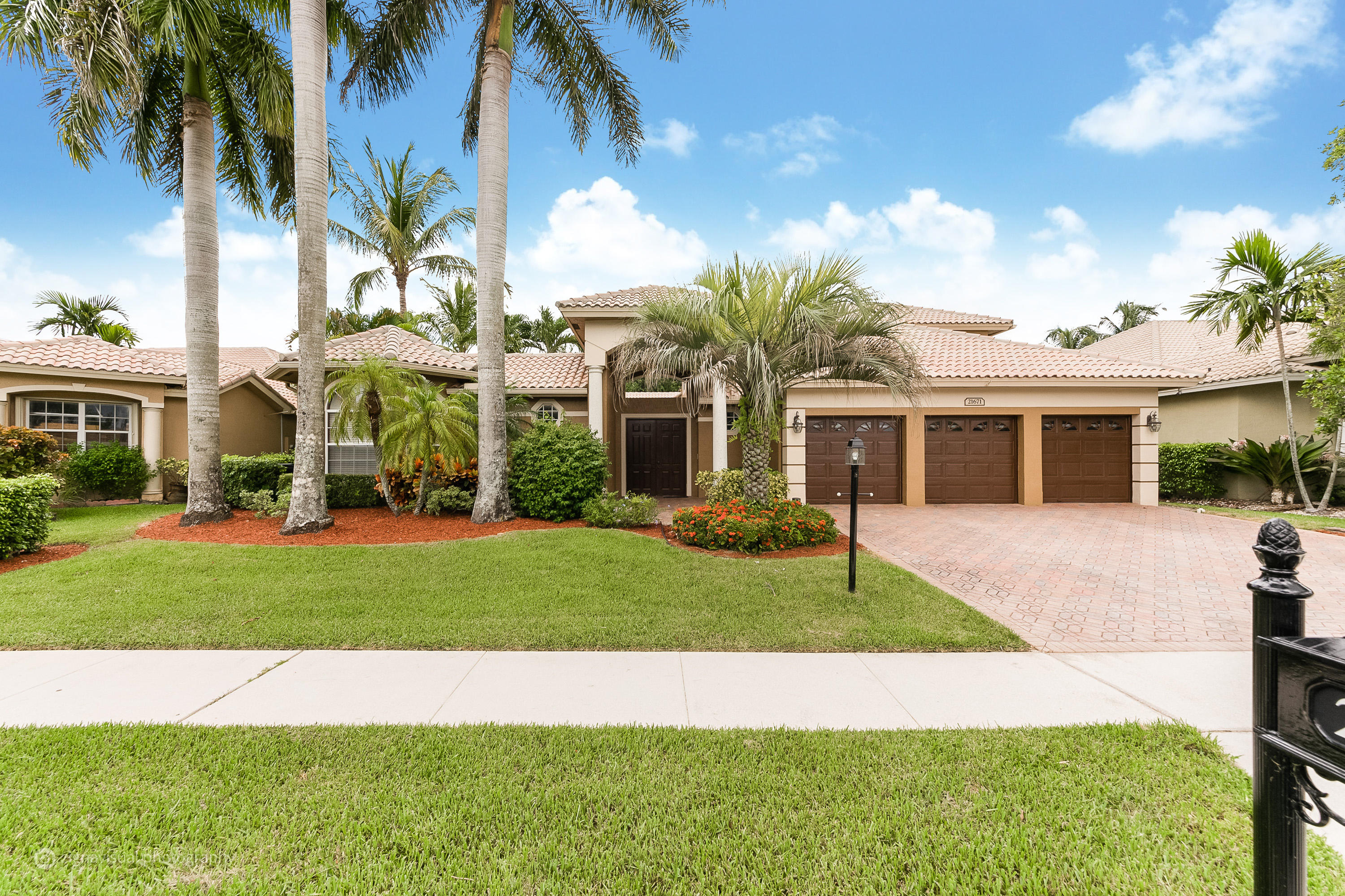 21671 Marigot Drive Boca Raton, FL 33428 - Photo 1 of 20 Front