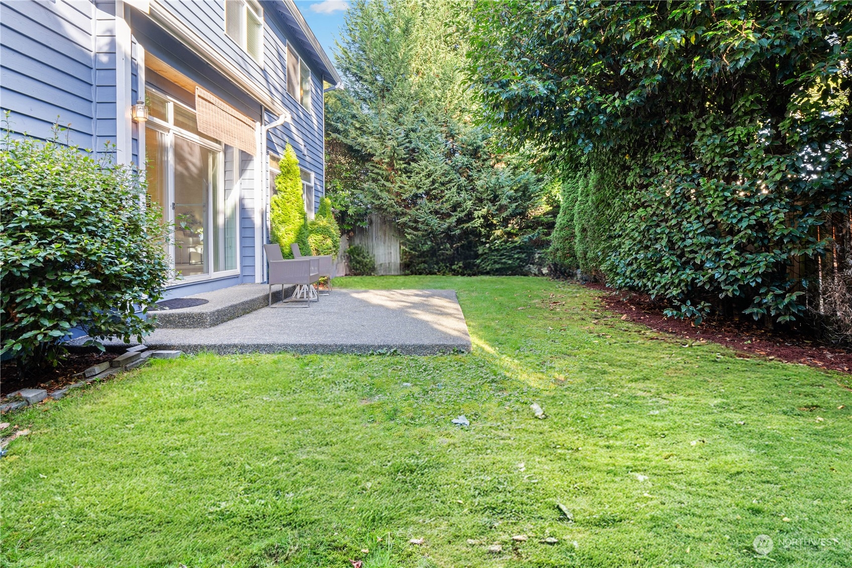 18529 33rd Avenue Southeast Bothell, WA 98012 - Photo 39 of 40 a view of backyard with garden