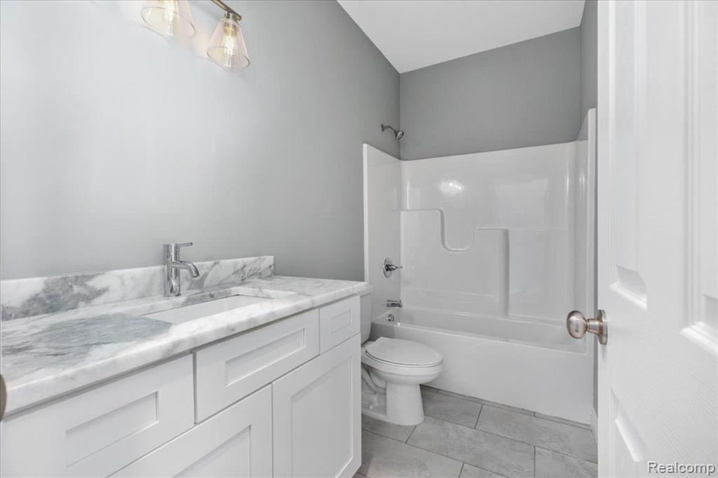 2400 Judah Road Lake Orion, MI 48359 - Photo 42 of 49 Gallery Image 42