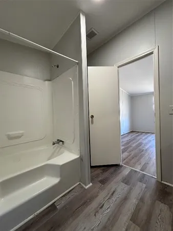 $1,295 | 16509 Brittany Way, Conroe, TX 77306