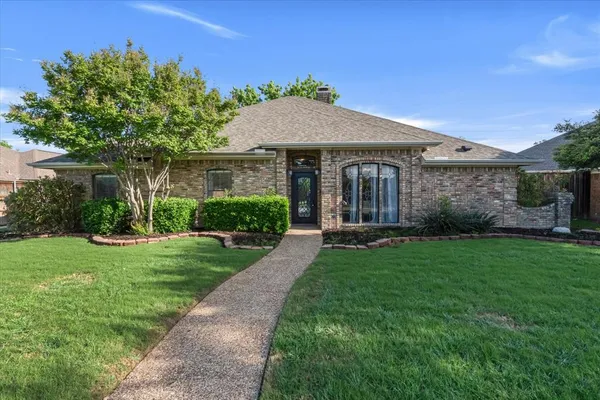 $485,000 | 1701 Tawakoni Lane, Plano, TX 75075