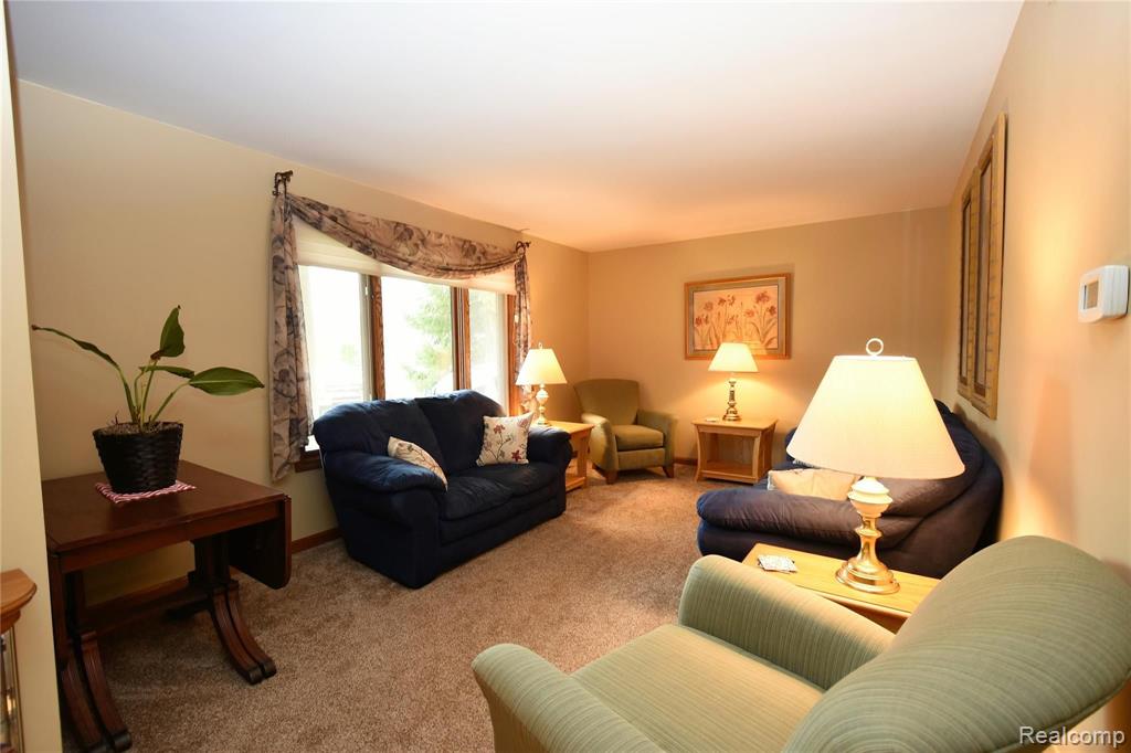 10498 Carmer Road Fenton, MI 48430 - Photo 14 of 40