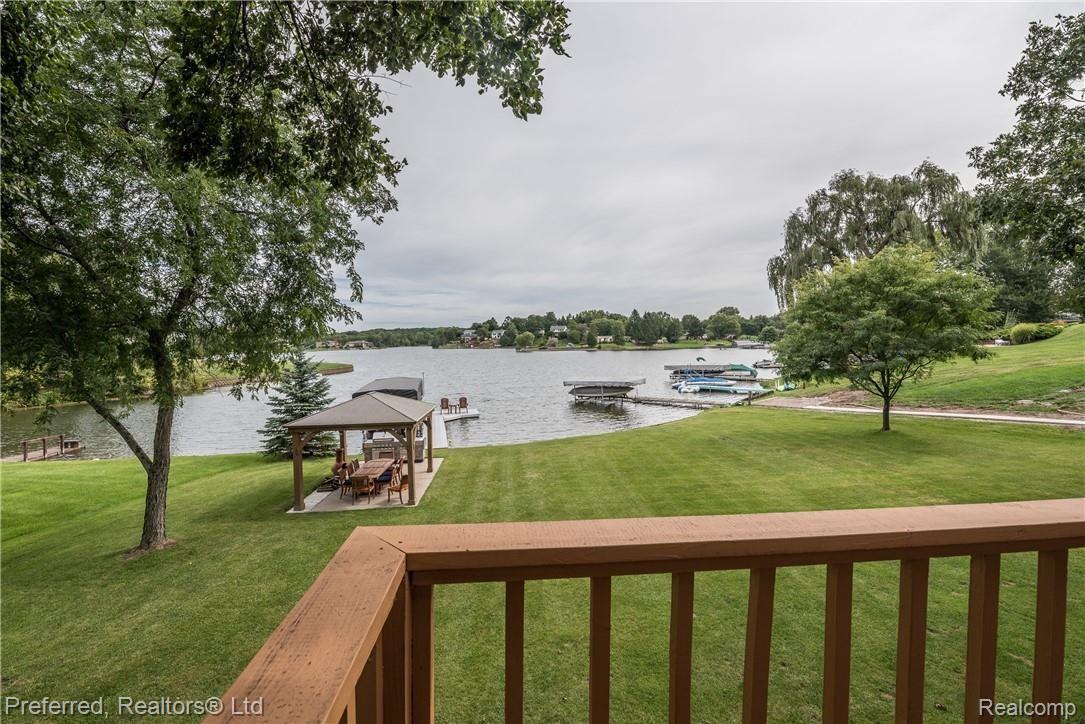 7506 McGuire Road Fenton, MI 48430 - Photo 41 of 50 DSC_1621.jpg