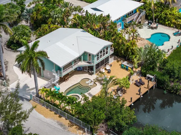 $1,675,000 | 540 Sombrero Beach Road, Marathon, FL 33050