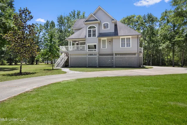 $570,000 | 4019 Fox Run Cove, D'Iberville, MS 39540