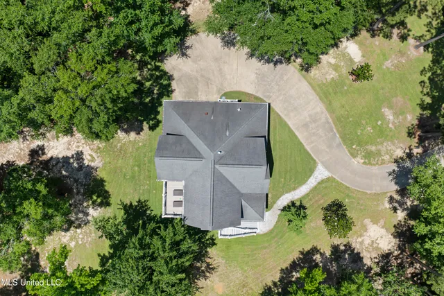 $570,000 | 4019 Fox Run Cove, D'Iberville, MS 39540