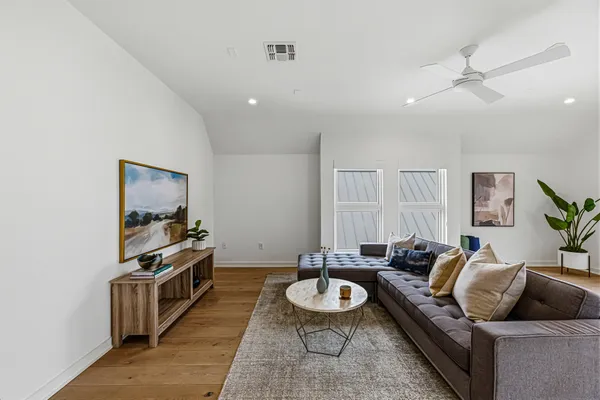 $1,400,000 | 2512 Watkins Way, Austin, TX 78746