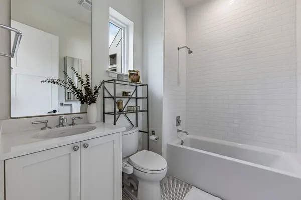 $1,400,000 | 2512 Watkins Way, Austin, TX 78746