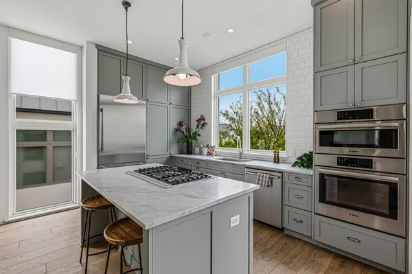 $1,400,000 | 2512 Watkins Way, Austin, TX 78746