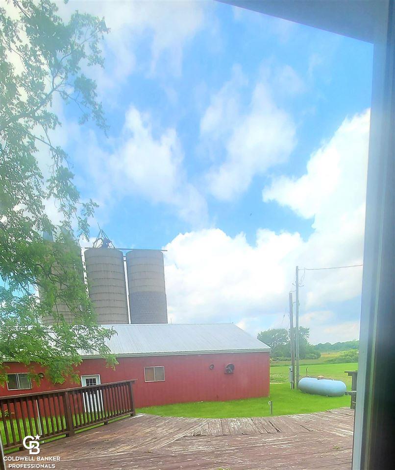 8331 Mason Road Yale, MI 48097 - Photo 56 of 67 Deck to Backyard