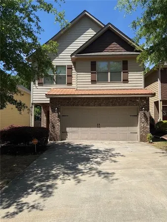$2,500 | 313 Clover Brook Drive, Locust Grove, GA 30248