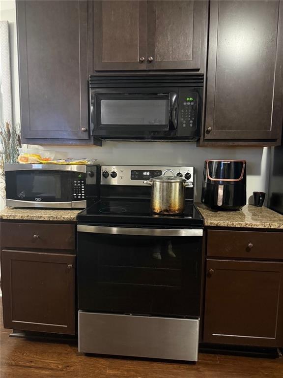 313 Clover Brook Drive Locust Grove, GA 30248 - Photo 3 of 26